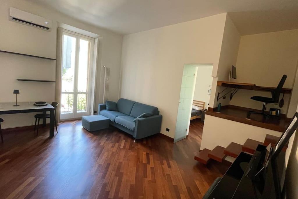 Apartamento "Iris" Milano Lunigiana In Stazione Centrale Exterior foto
