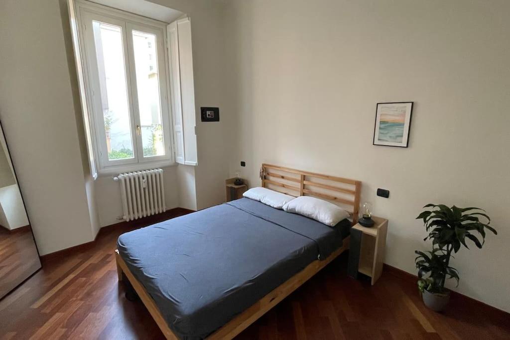 Apartamento "Iris" Milano Lunigiana In Stazione Centrale Exterior foto